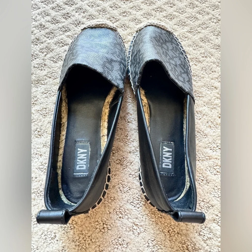 DKNY shoes - Picture 2 of 4